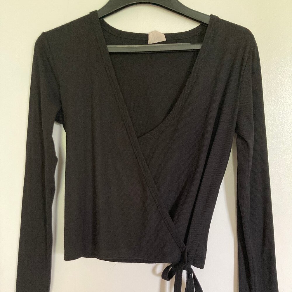 Black Wrap Long-sleeve Ribbed Shirt